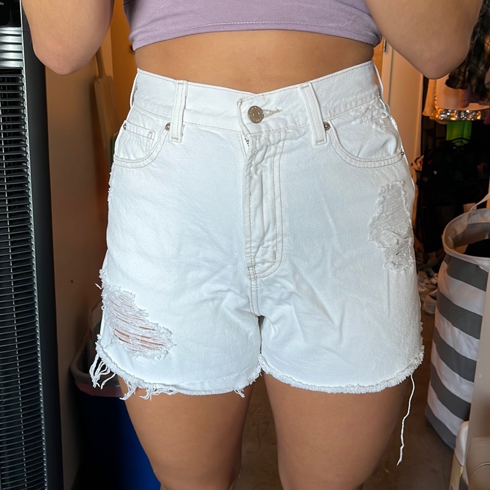 BDG SHORTS SIZE 29